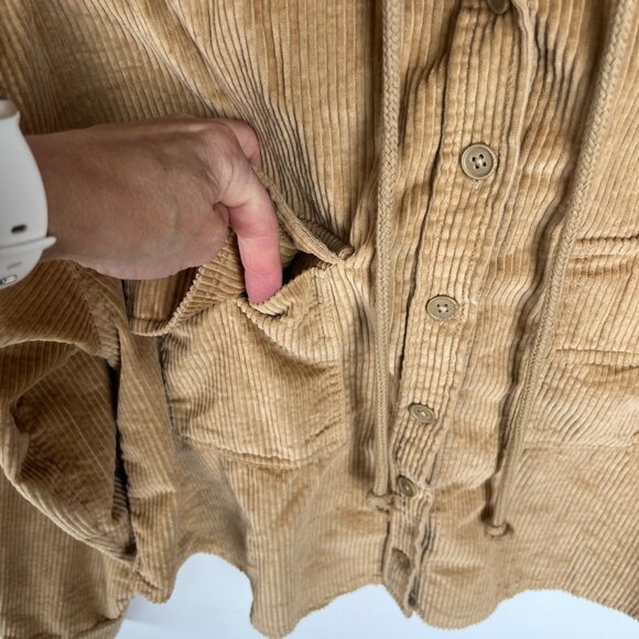 American Eagle Cropped Corduroy Button-Up Shirt Jacket Womens Size Medium Preppy - Picture 7 of 13